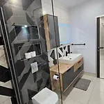 обзор-стая אובזור